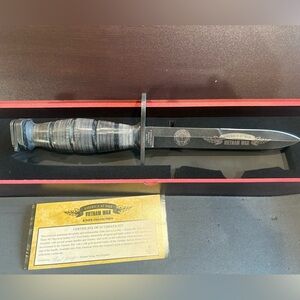 American Mint America at War Knife Collection Vietnam War POW 💥 MIA Bayo…